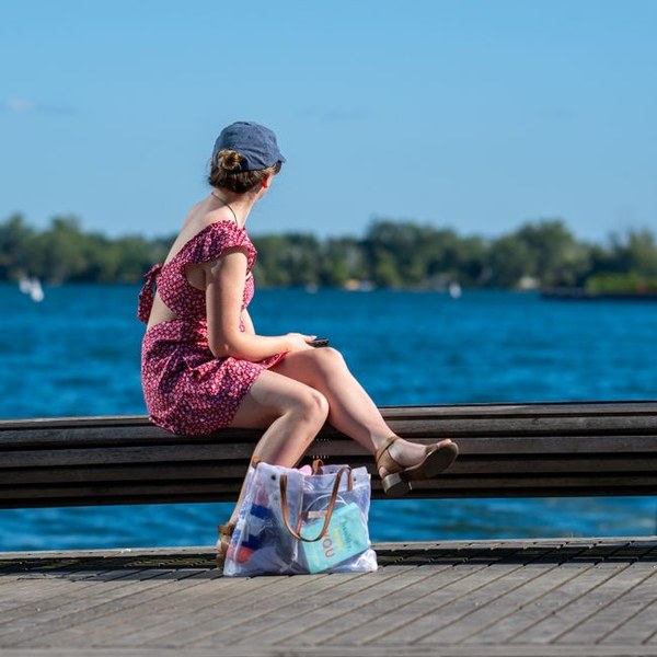 Collapsible travel water bottle
